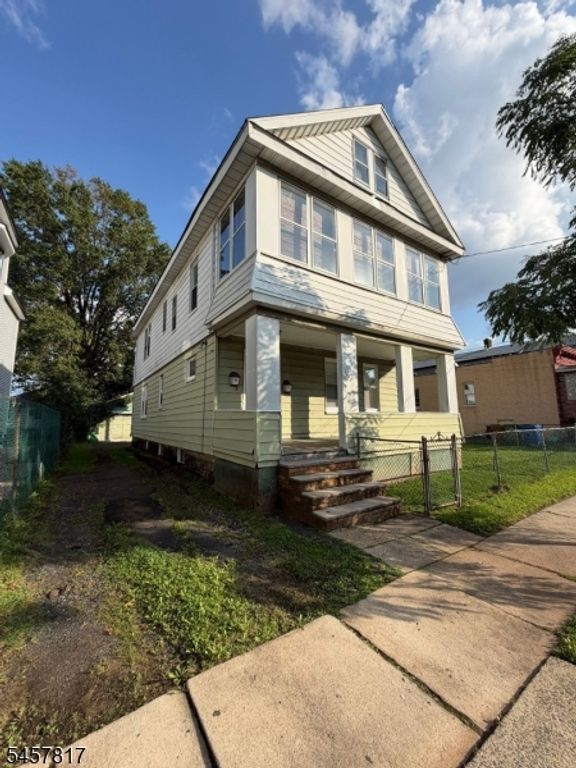1220 E Henry St, Linden City, NJ 07036 — photo 2