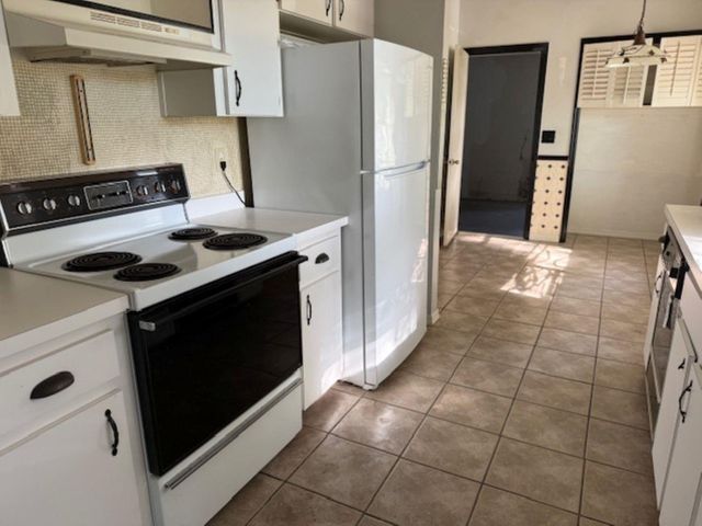 4681 NE 28TH TERRACE, Ocala, FL 34479