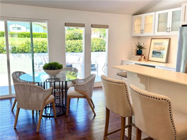 2102 Vista Entrada, Newport Beach, CA 92660