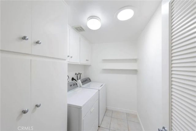 2102 Vista Entrada, Newport Beach, CA 92660