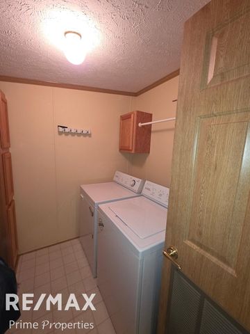 134 Apollo Avenue, Flushing Twp, MI 48433