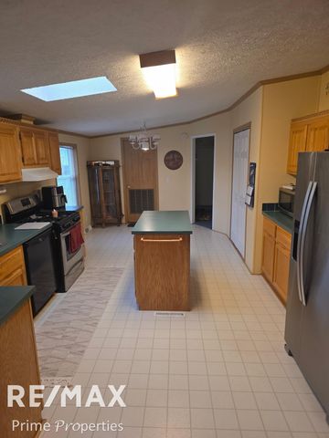 134 Apollo Avenue, Flushing Twp, MI 48433