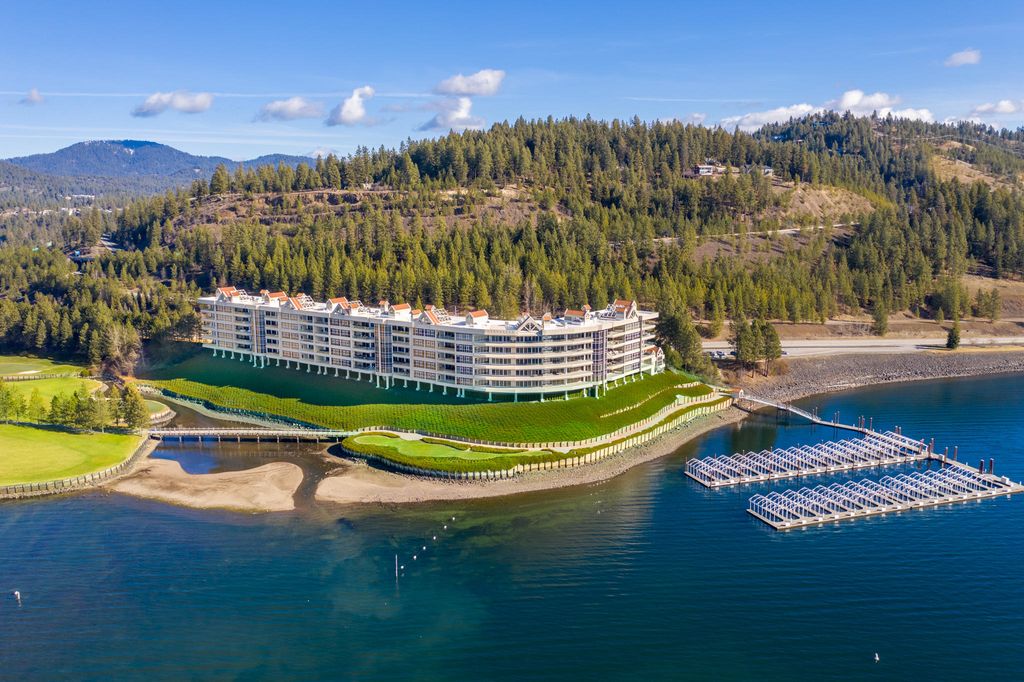 1032 S ISLAND GREEN DR, Coeur d'Alene, ID 83814