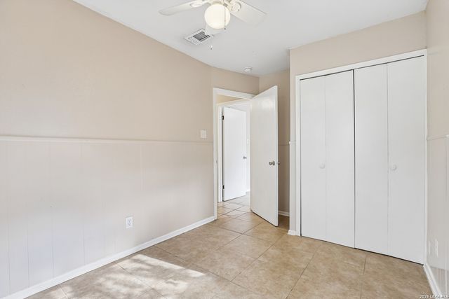 529 Willow Dr, Converse, TX 78109