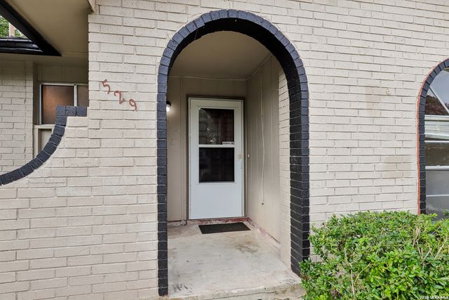 529 Willow Dr, Converse, TX 78109