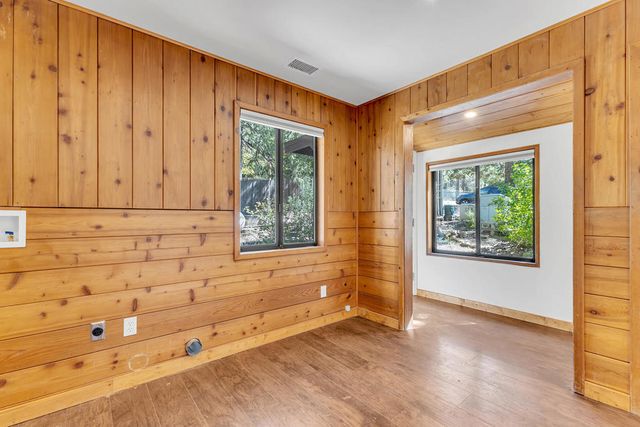 54970 Daryll Road, Idyllwild, CA 92549