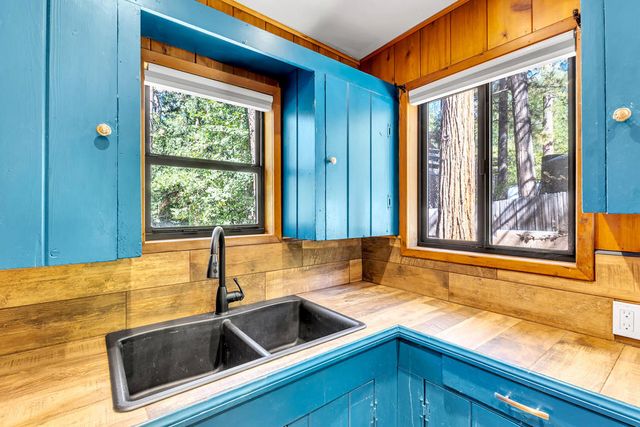 54970 Daryll Road, Idyllwild, CA 92549