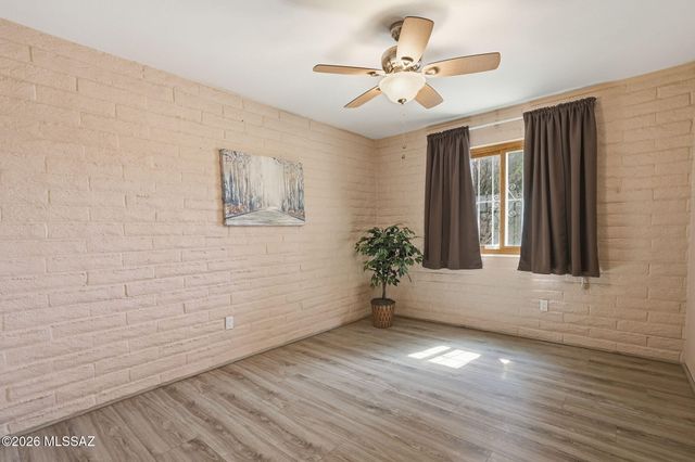 1041 S Abrego Drive, Green Valley, AZ 85614