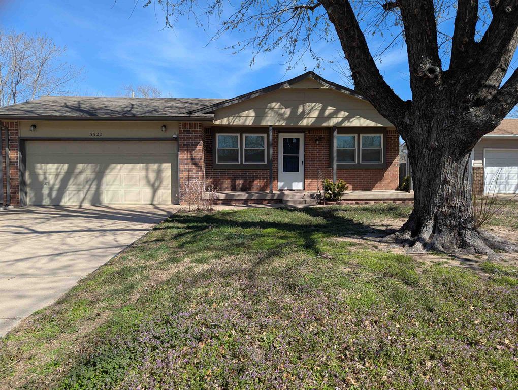 3320 S Mccomas St, Wichita, KS 67217