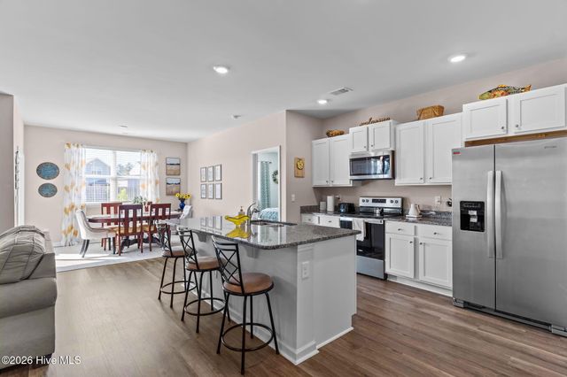 1115 Burled Oak Ridge Loop SE, Bolivia, NC 28422