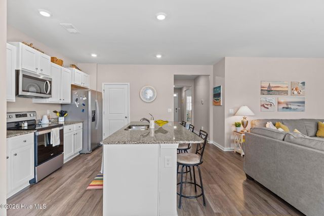 1115 Burled Oak Ridge Loop SE, Bolivia, NC 28422