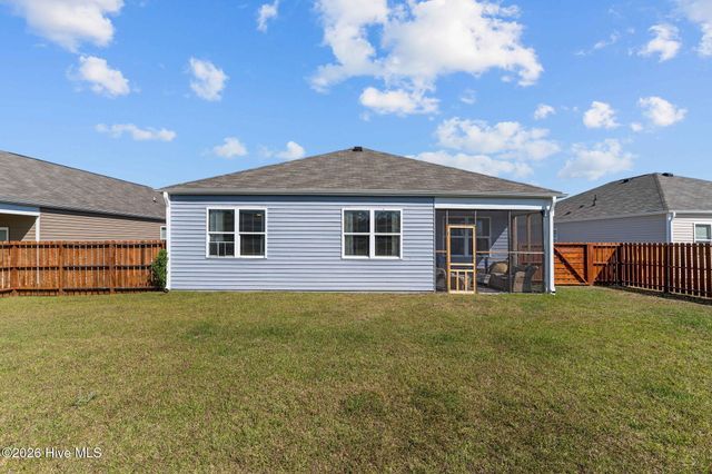 1115 Burled Oak Ridge Loop SE, Bolivia, NC 28422