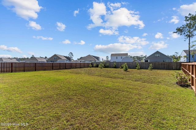 1115 Burled Oak Ridge Loop SE, Bolivia, NC 28422