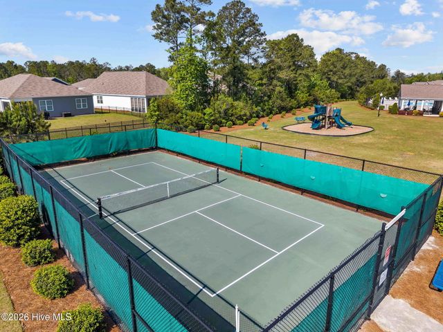 1115 Burled Oak Ridge Loop SE, Bolivia, NC 28422