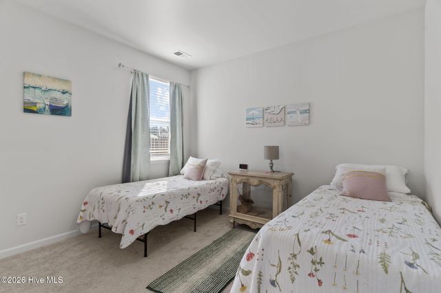 1115 Burled Oak Ridge Loop SE, Bolivia, NC 28422