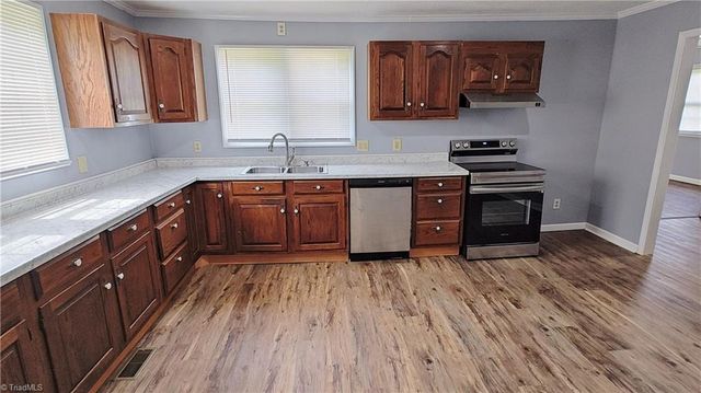 4235 Fuller Mill Road N, Thomasville, NC 27360
