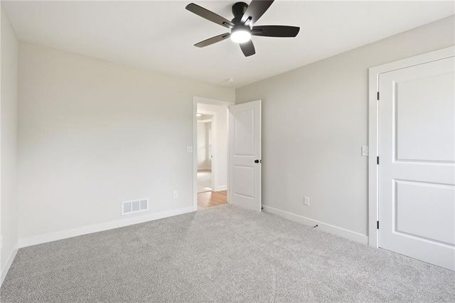 103 S Crittendon Street, Holden, MO 64040