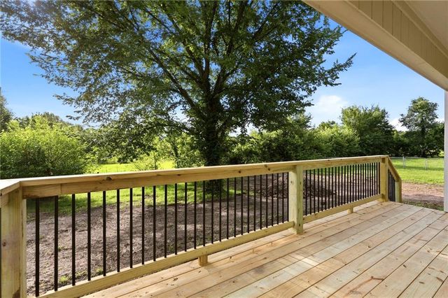 103 S Crittendon Street, Holden, MO 64040