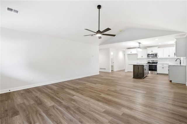 103 S Crittendon Street, Holden, MO 64040