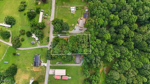 151 Hallborough Drive, Jonesborough, TN 37659