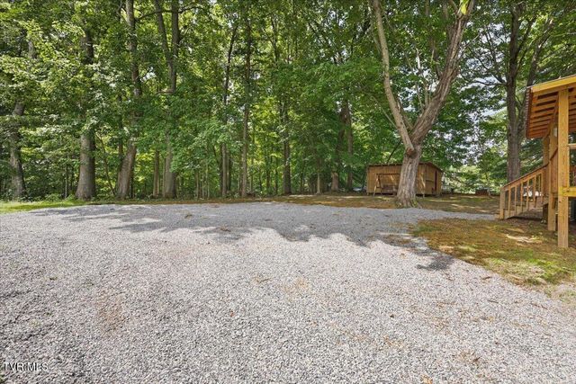 151 Hallborough Drive, Jonesborough, TN 37659