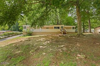 151 Hallborough Drive, Jonesborough, TN 37659