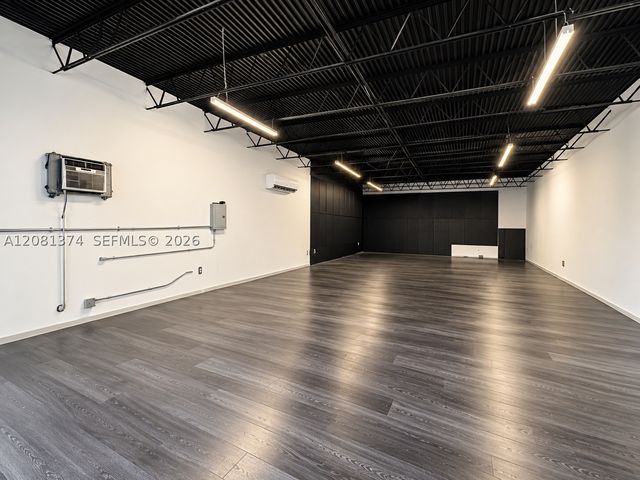 1816 Harrison St, Hollywood, FL 33020