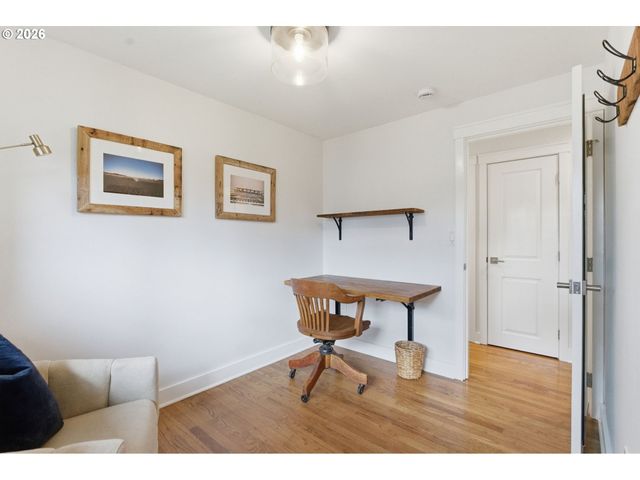 13295 Sw PEARL St, Beaverton, OR 97005