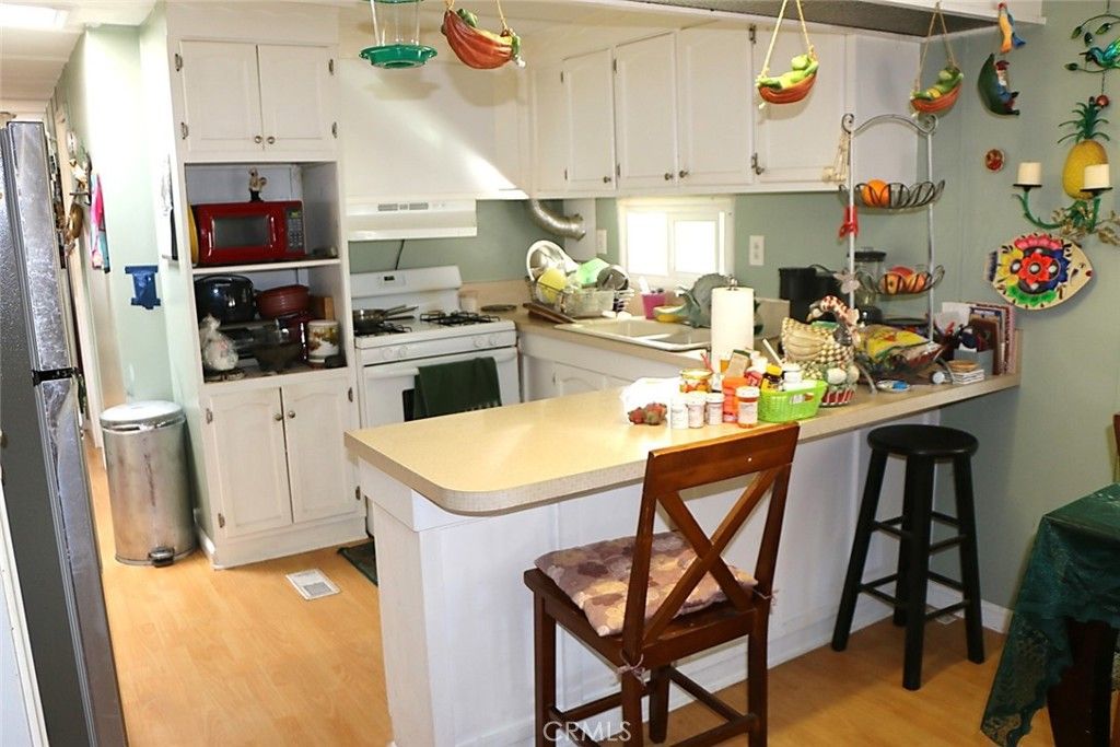 Image 7 of property listing at 432 S Harbor Boulevard 135, Santa Ana, CA 92704