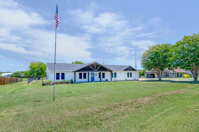 154 Quinta Circle, Royse City, TX 75189