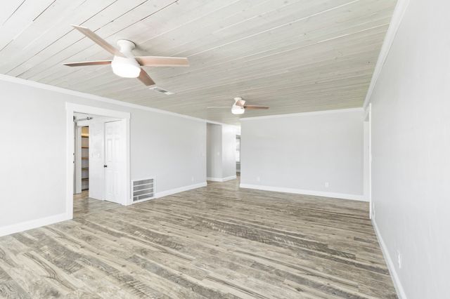 154 Quinta Circle, Royse City, TX 75189