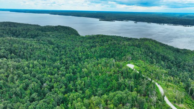 58 Ridge Top Rd, Stewart, TN 37175