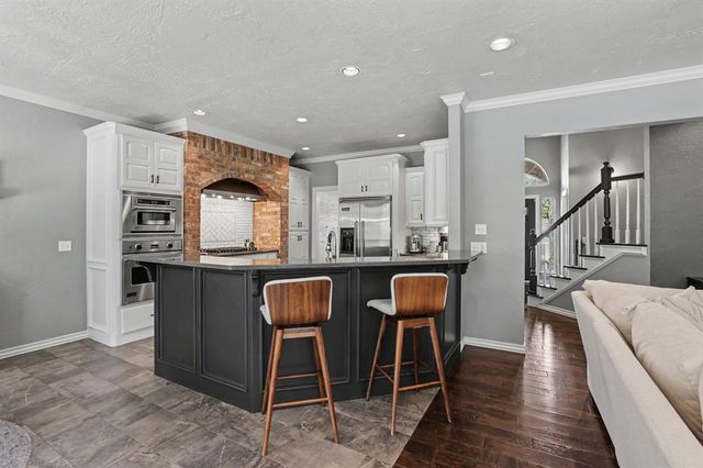 604 Winding Creek Road, Yukon, OK 73099