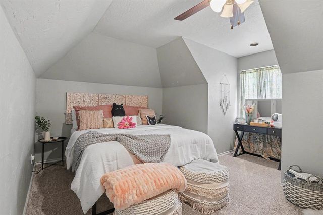 604 Winding Creek Road, Yukon, OK 73099