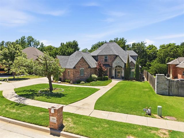604 Winding Creek Road, Yukon, OK 73099