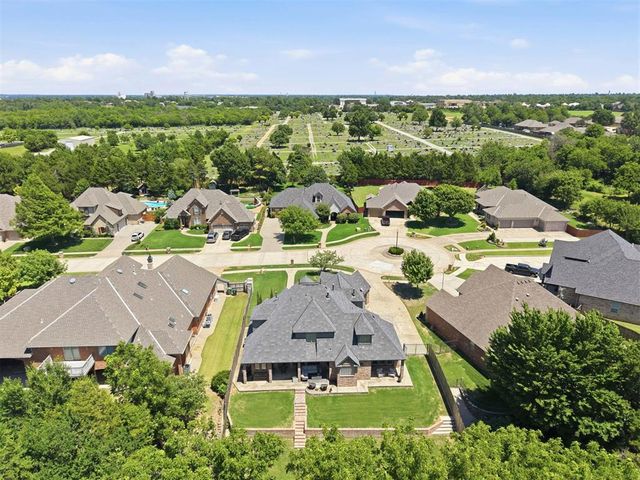 604 Winding Creek Road, Yukon, OK 73099