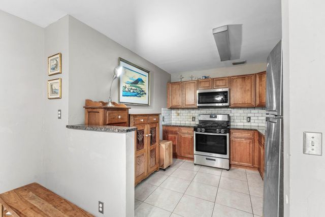 417 UPLAND Road, West Palm Beach, FL 33401
