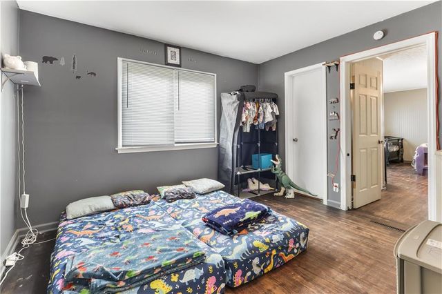 12907 E McCoy Street, Independence, MO 64055