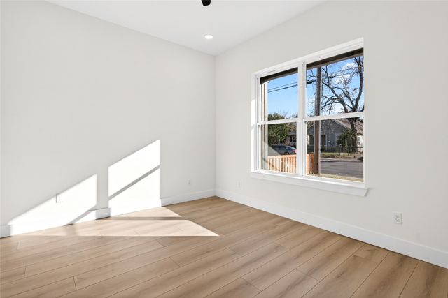 1843 Dennison Street, Dallas, TX 75212