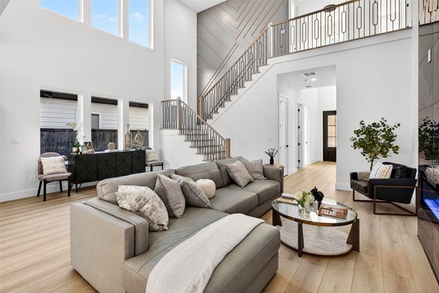 1843 Dennison Street, Dallas, TX 75212