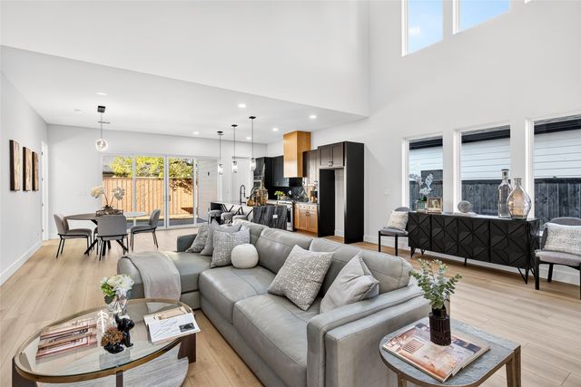 1843 Dennison Street, Dallas, TX 75212