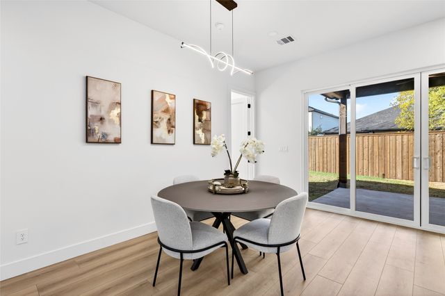 1843 Dennison Street, Dallas, TX 75212