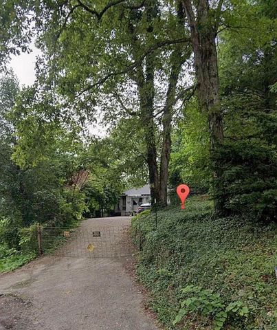 713 Left Fork Fishermans Cove Road, London, KY 40741