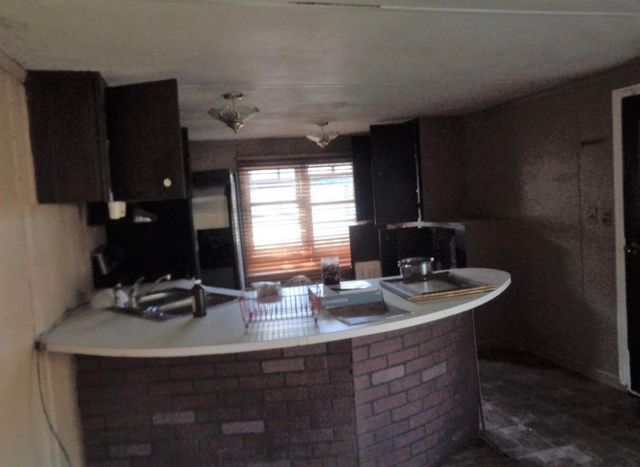 713 Left Fork Fishermans Cove Road, London, KY 40741