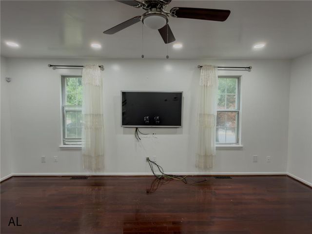1890 Redwood Drive, Whitehall Twp, PA 18052
