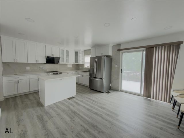 1890 Redwood Drive, Whitehall Twp, PA 18052