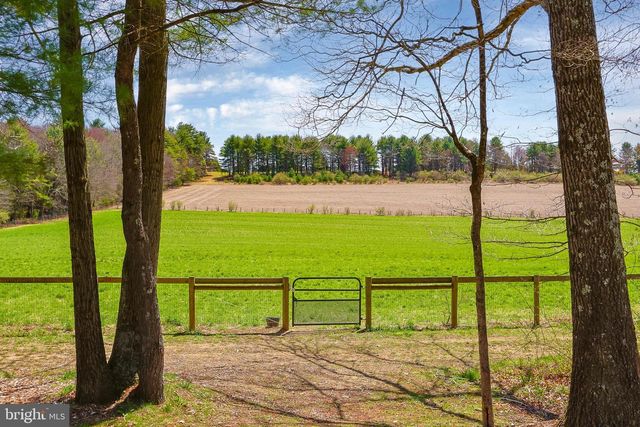 376 HTY RD, Kunkletown, PA 18058