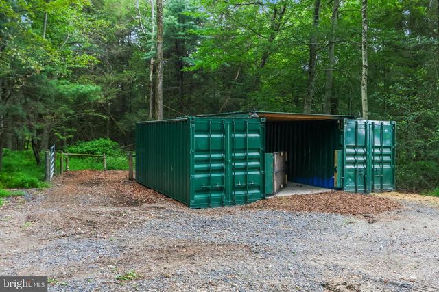 376 HTY RD, Kunkletown, PA 18058