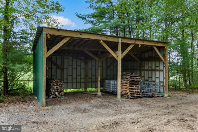 376 HTY RD, Kunkletown, PA 18058