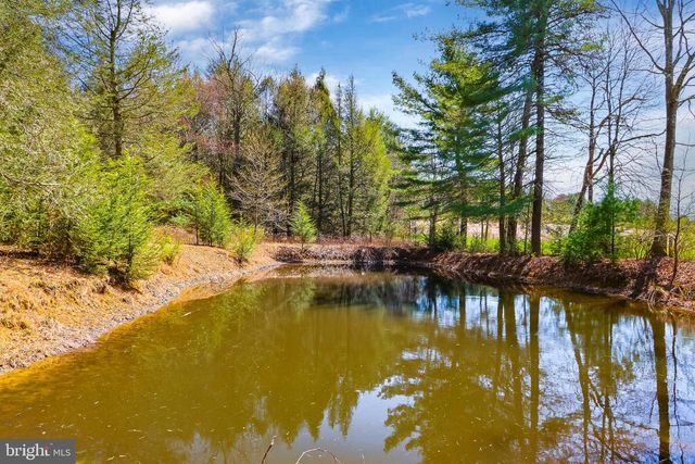 376 HTY RD, Kunkletown, PA 18058